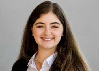 Allie's headshot