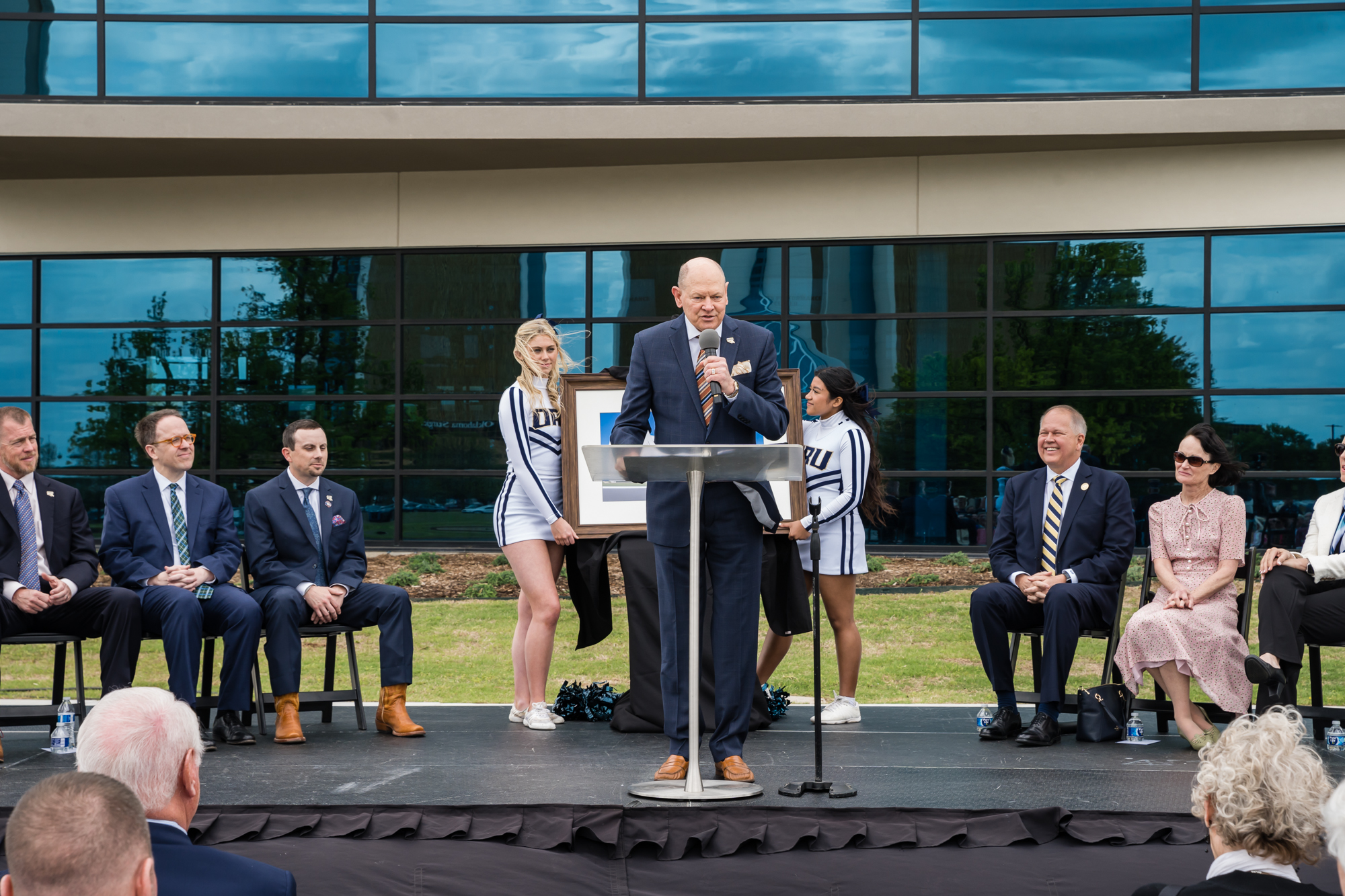 ORU Athletic Director Emeritus Mike Carter