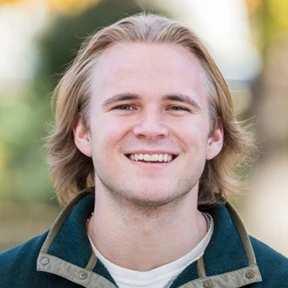 Portrait Image of Student Gabe Frohlich