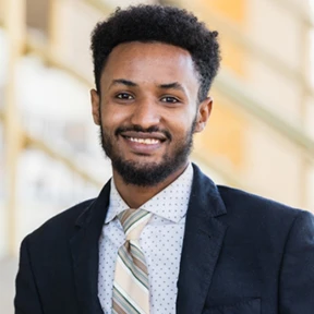 Portrait Image of Student Habtamu Heyi